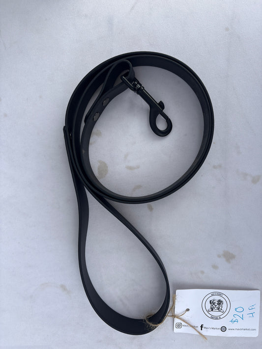 4 ft black biothane leash